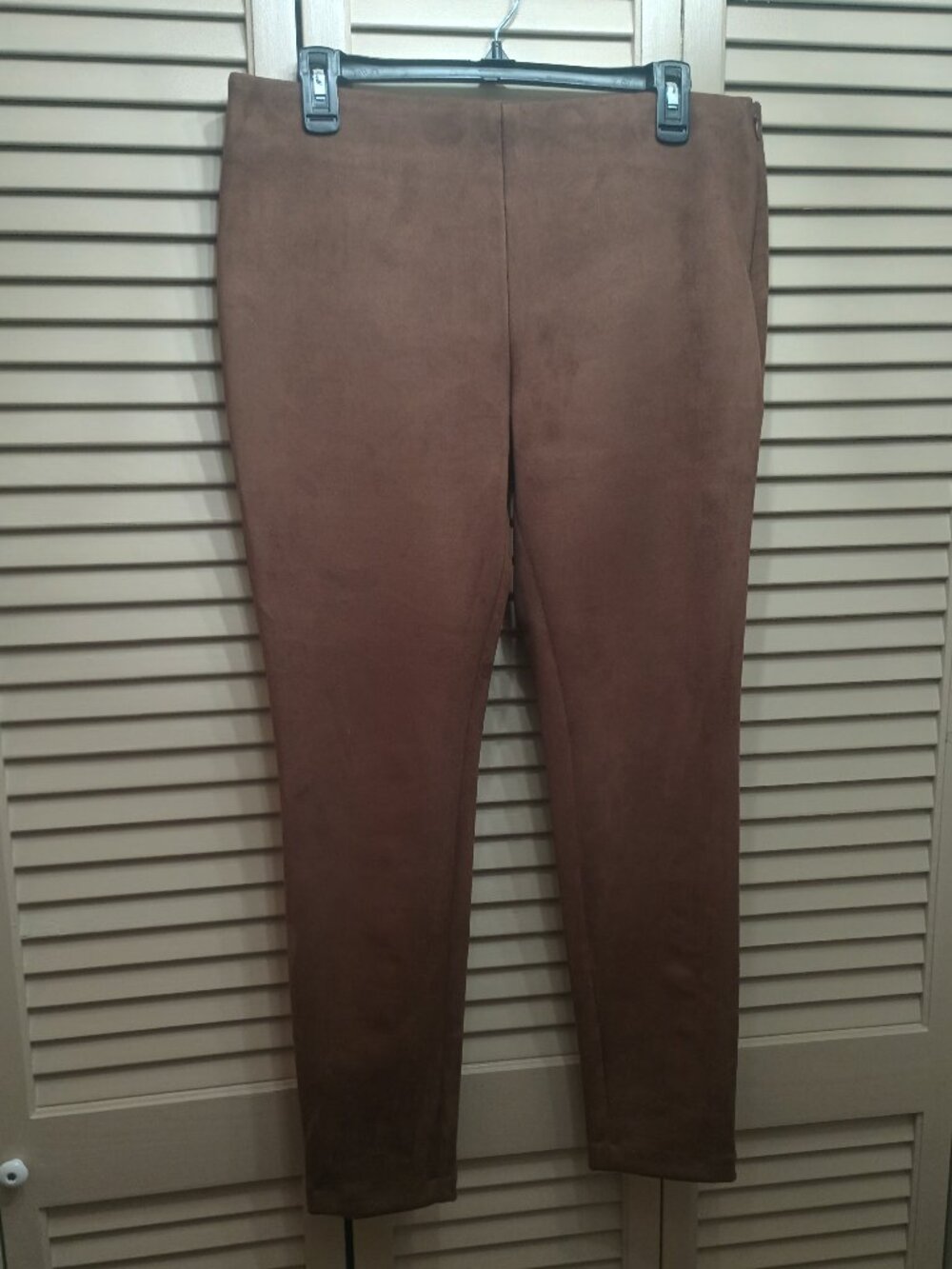 CHAPS Women's Tapered Leg Stretch Brown Suede Pants Sz L